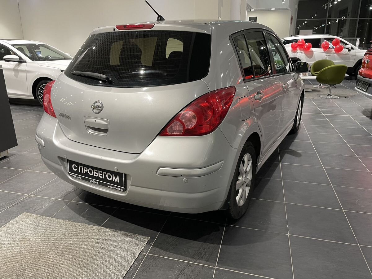 Nissan Tiida 2011 С…СЌС‚С‡Р±РµРє