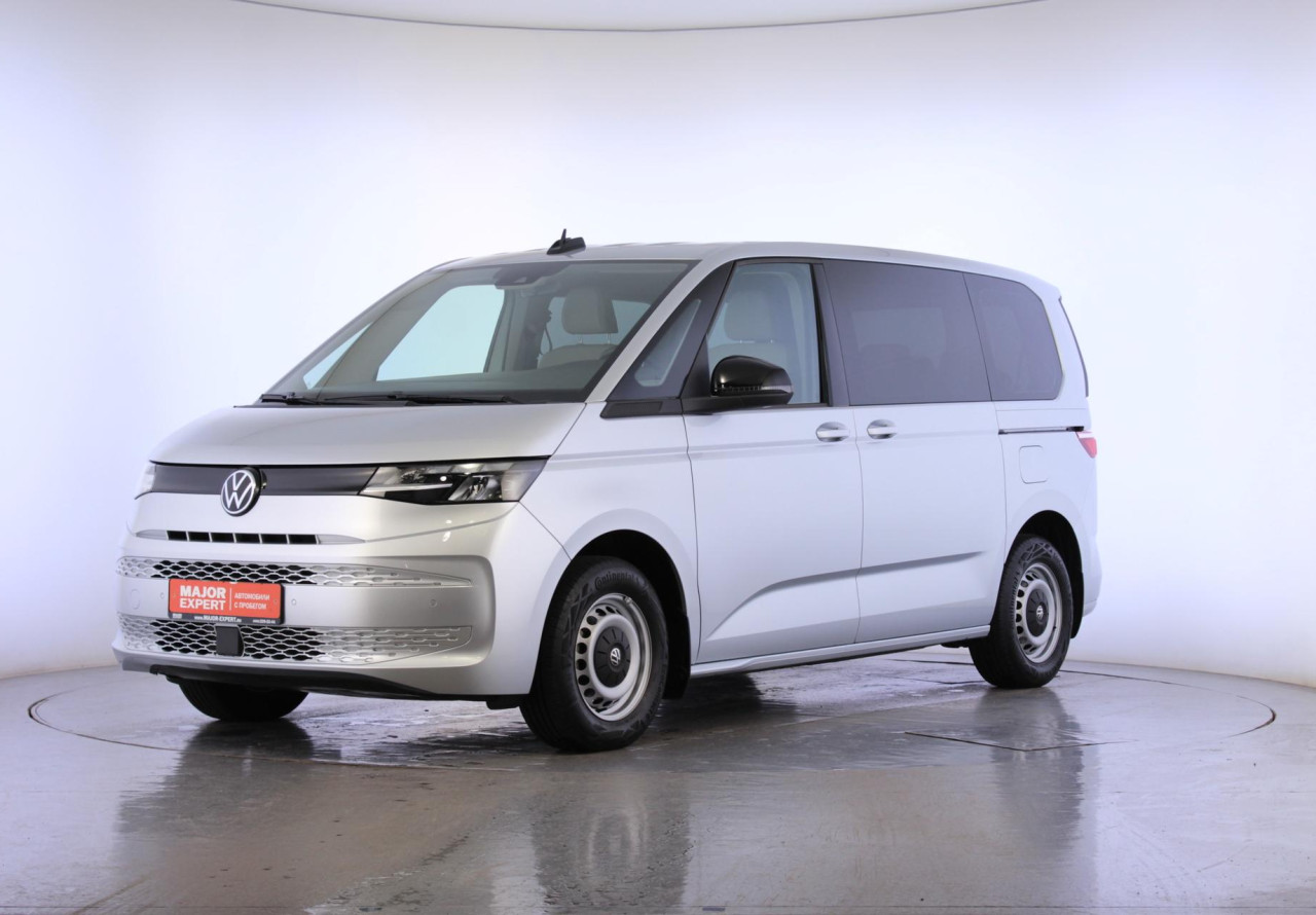 Volkswagen Multivan 2022 с пробегом 7933 км в Москве, цена 5 950 000 ₽ |  Колёса авто