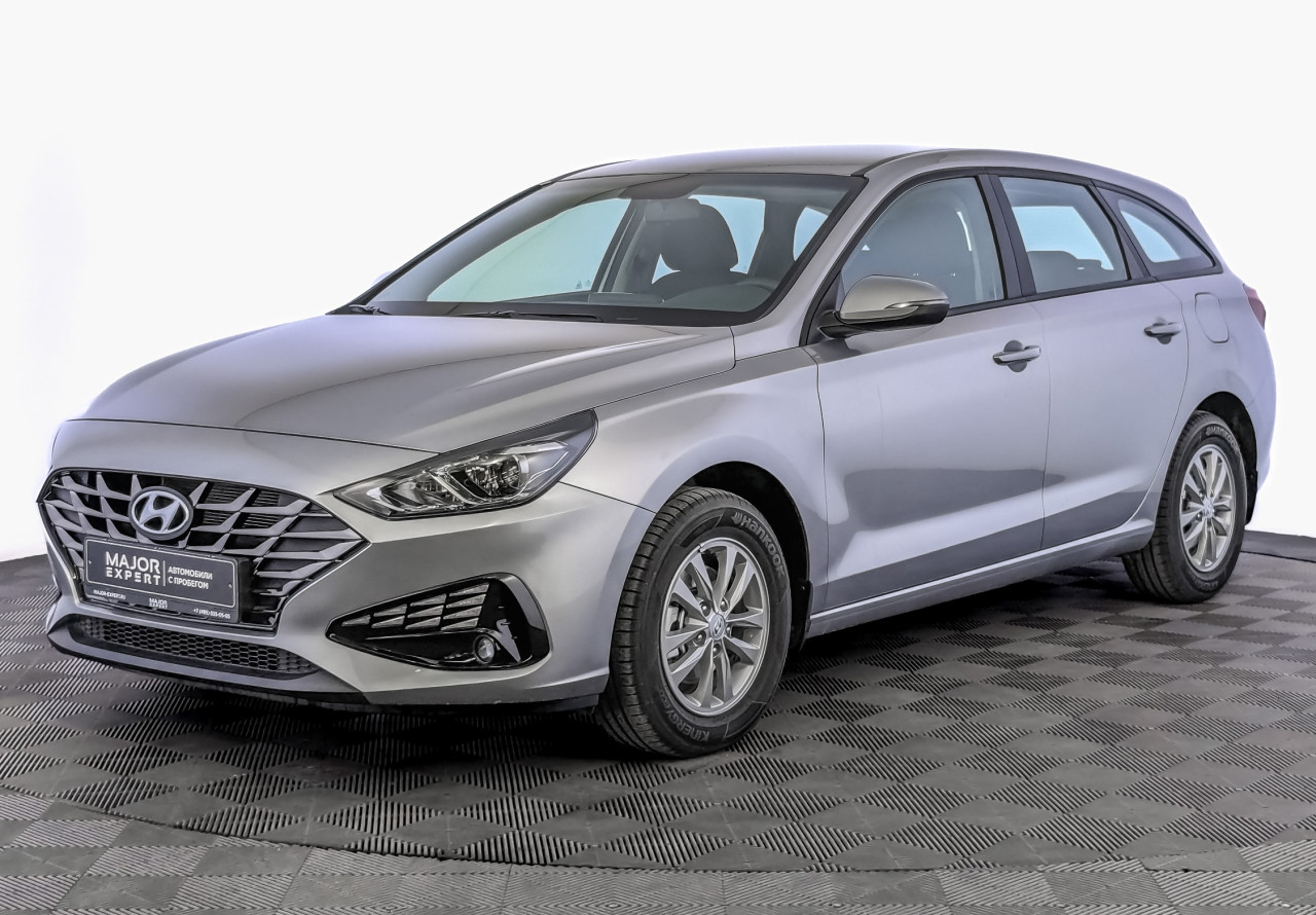 Hyundai i30 2023 1.5 АТ 110 л.с. серый 2 390 000 ₽ в Москве | Колёса авто