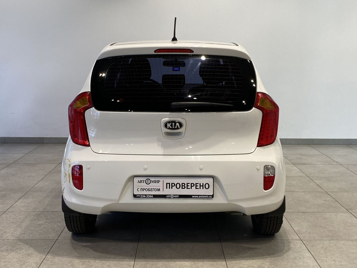 Kia Picanto 2012 back Side